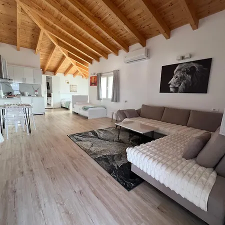 Villa-koka-1 Apartamento Ljaknasi